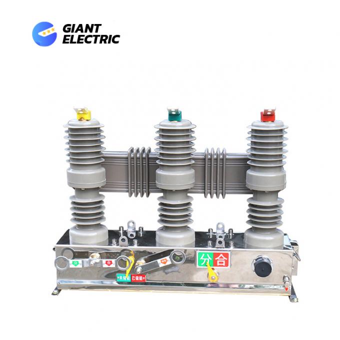 Condensación anti de alto voltaje del disyuntor al aire libre de la distribución 12kv 4
