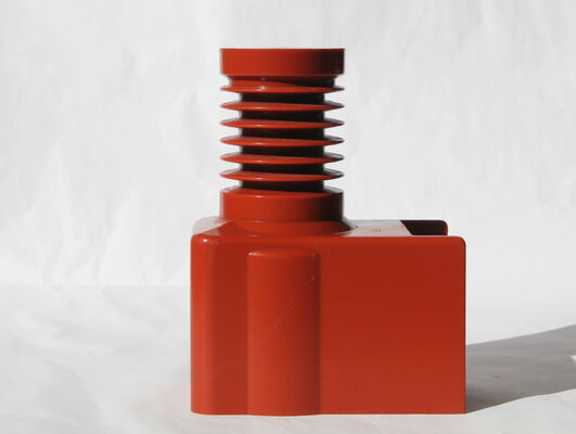 630A 10kV Electric Epoxy Resin Medium Voltage Support Insulators  with Disconnecting Switch